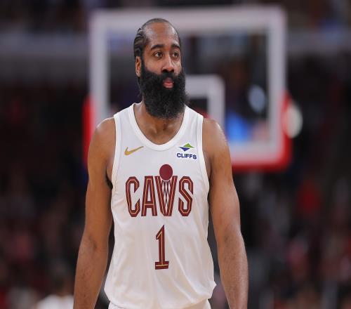 湖人对阵独,行侠裁判穿,亚历山大球,宝博斗地主,斗地主游戏规则,棋牌游戏平台,斗地主玩法,棋牌游戏资讯