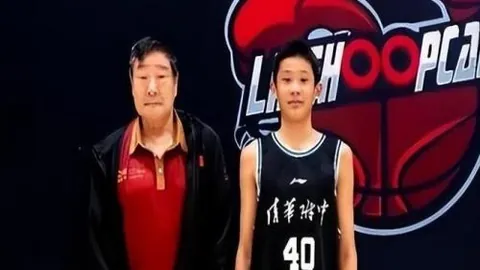 热刺以5200万镑收购布莱顿后卫范赫克，罗梅罗队长转会在即：独家